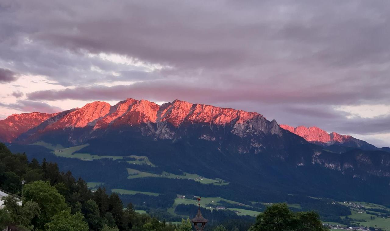 Fewo Niederndorferberg ภายนอก รูปภาพ